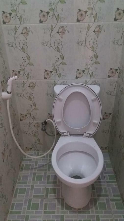 Homestay Dan Kost 78 Джепара Екстериор снимка