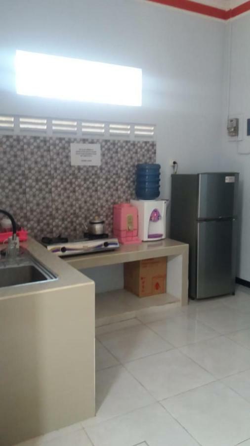 Homestay Dan Kost 78 Джепара Екстериор снимка